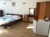 Двухместный номер с 1 кроватью №4 Эконом с двориком