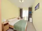 Трёхместный номер комфорт с балконом