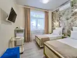 Двухместный номер с 2 отдельными кроватями или 1 двуспальной кроватью стандарт улучшенный