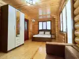 Четырёхместный номер люкс с индивидуальным балконом
