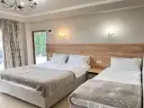 Трёхместный номер стандарт с видом на море