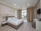 Двухместный номер с 1 кроватью Делюкс с двуспальной кроватью
