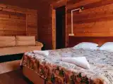 Двухместный номер с 2 отдельными кроватями стандартный двухместный номер с двумя односпальными кроватями и диваном