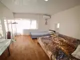 Трёхместный номер студия