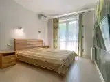 Трёхместный номер улучшенный с видом на горы