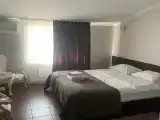 Двухместный номер с 1 кроватью улучшенный с одной кроватью
