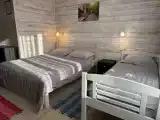 Трёхместный номер стандарт с видом на горы