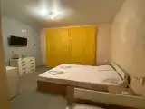 Трёхместный номер стандарт с видом на горы