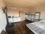 Четырёхместный номер стандарт с двухъярусной кроватью на 2 этаже