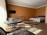Четырёхместный номер полулюкс