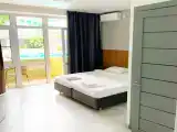 Трёхместный номер стандарт с балконом