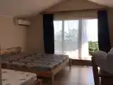 Трёхместный номер стандарт на 2 этаже