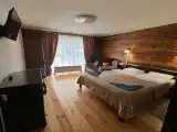 Дом трехместный с видом на горы