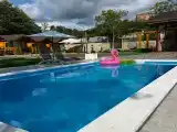 Трёхместный номер стандарт с видом на бассейн