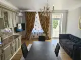 Семейный номер люкс с видом на город