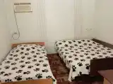 Трёхместный номер эконом с видом на горы