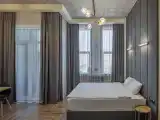 Апартаменты люкс с видом на мост