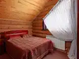 Четырёхместный номер № 3, 4 Люкс второй этаж (Кедровый дом)