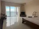 Семейный номер люкс с видом на море