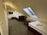 Двухместный номер с 2 отдельными кроватями стандарт мансарда