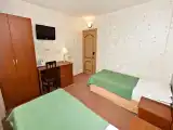 Двухместный номер с 2 отдельными кроватями комфорт в блоке