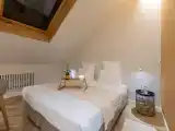 Двухместный номер с 1 кроватью Полулюкс
