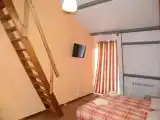 Трёхместный номер полулюкс