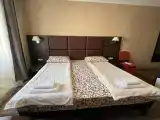 Трёхместный номер улучшенный с видом на горы