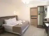Трёхместный номер комфорт, балкон, вид на горы