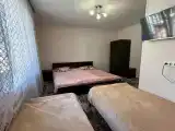 Четырёхместный номер стандарт с видом на горы