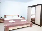 Трёхместный номер Junior Pool View