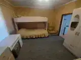Трёхместный номер в доме