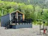 Дом Барнхаус с видом на горы и реку