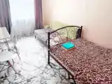 Трёхместный номер улучшенный с видом на горы