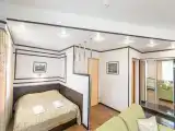 Двухместный номер с 1 кроватью Полулюкс