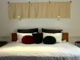 Двухместный номер с 1 кроватью Дабл с видом на оживленный дворик кафе