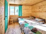 Трёхместный номер благоустроенный с 3 раздельными кроватями