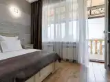 Двухместный номер с 1 кроватью Полулюкс с лоджией