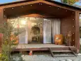 Отдельный дом Barn House 4-местный (двухкомнатный)