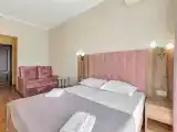 Четырёхместный номер полулюкс