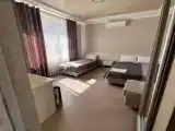 Трёхместный номер стандарт с видом на город
