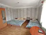 Трёхместный номер голубой