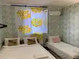 Трёхместный номер комната с туалетом и душем
