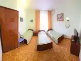 Трёхместный номер Трехместный номер " Эконом" 33