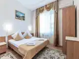 Апартаменты семиместные трехкомнатные