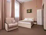 Трёхместный номер улучшенный с дополнительным местом