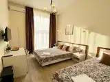 Трёхместный номер стандарт с террасой