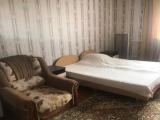 Трёхместный номер эконом с видом на горы