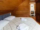 Трёхместный номер Люкс с камином (2 этаж)