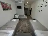 Трёхместный номер комфорт с односпальными кроватями